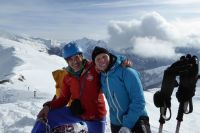 02-Ski-Yoga-mit-Bergfhrerkollegin-Andrea