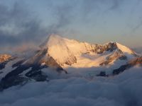 10-Dom---Blick-aufs-Weisshorn